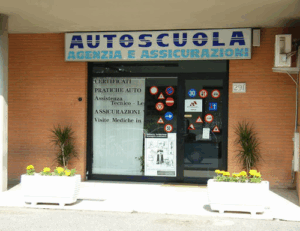 Autoscuola "La Rustica 76"