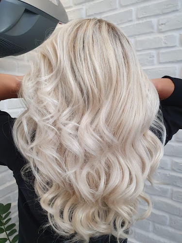Elysbet Hair Extensions