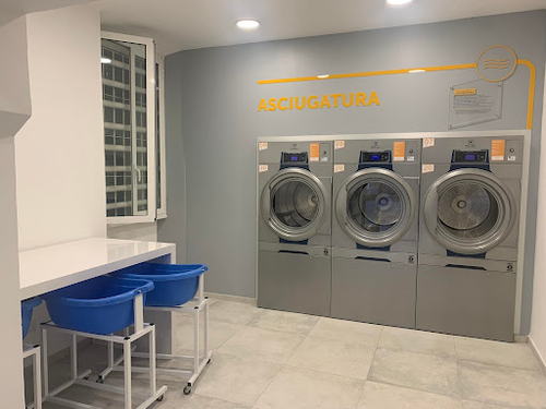 Lavanderia Self Service Electrolux Roma