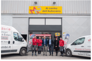 M2 Ricambi al Centro dell'Autocarro