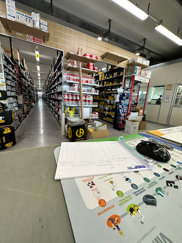 Mef Distribuzione Materiale Elettrico