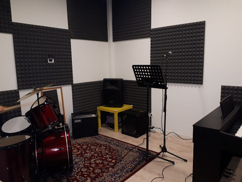 Scuola di Musica e Sala Prove "L'arte dei suoni"